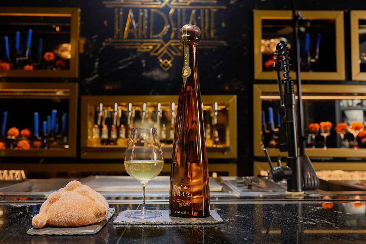 Tequila Don Julio 1942 specialty cocktail crafted by Handshake Speakeasy in Mexico City to pair with Panadería Rosetta pan de muerto for Día de Muertos celebrations. Photo credit: Carlos Eric Lopez