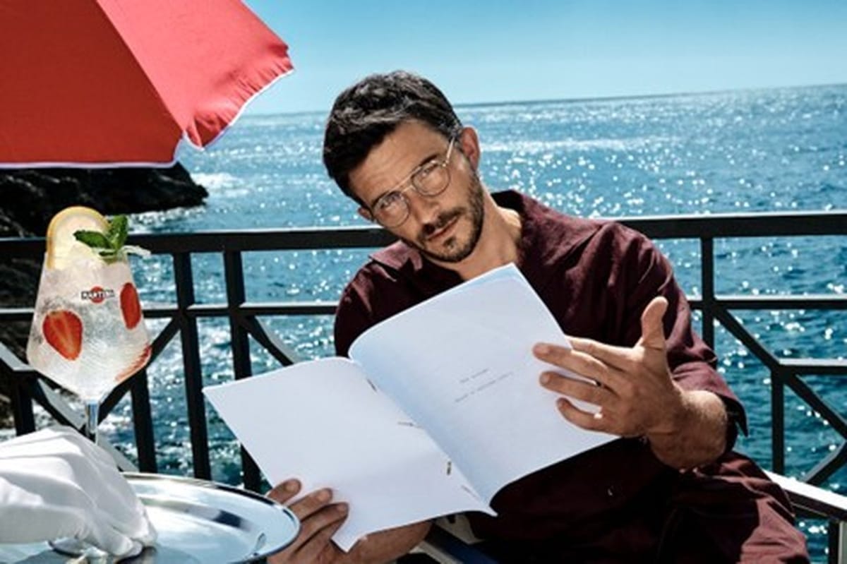 Jonathan Bailey partners with Martini for 'Off Script' summer campaign Post feature image