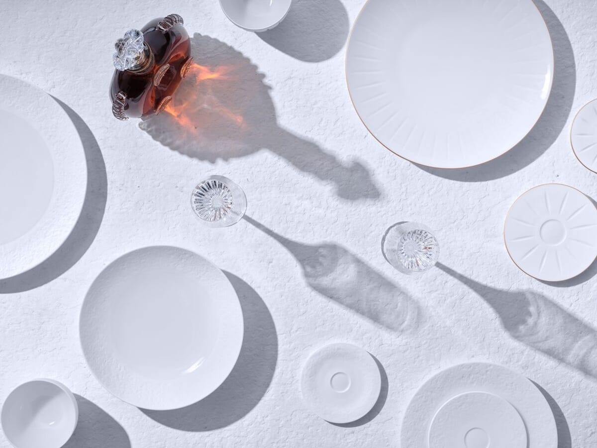 LOUIS XIII launches first porcelain tableware collections Post feature image