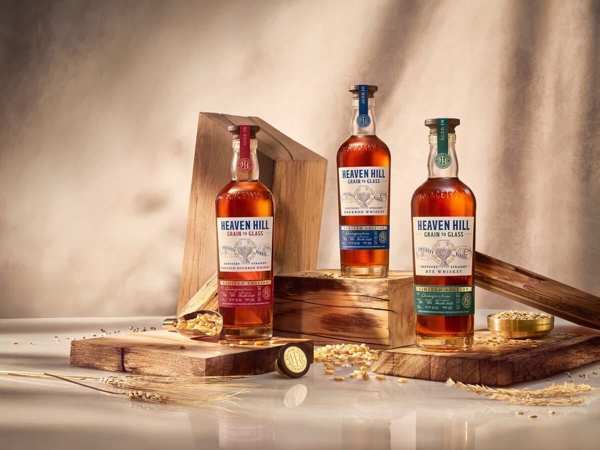 Heaven Hill launches Chinquapin oak-aged whiskeys in specialty barrel series Post feature image